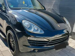 Schwarz Gebraucht 2010 Porsche Cayenne SUV | 12.900 € (Teuer)