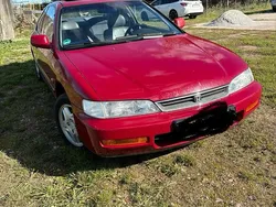 Rot Gebraucht 1997 Honda Accord Coupé | 2.450 €