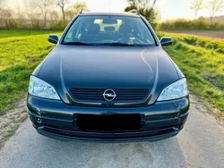 Schwarz Gebraucht 1999 Opel Astra Classic Edition Limousine | 2.200 €
