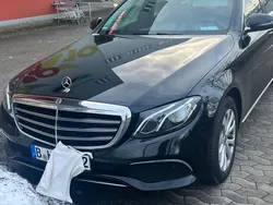 Mercedes E200