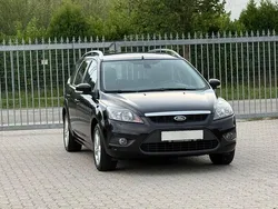 Schwarz Gebraucht 2010 Ford Focus Style Limousine | 1.999 € (Fairer Preis)