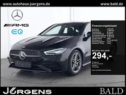 Metalliclack kosmosschwarz Gebraucht 2024 Mercedes CLA200 Shooting Brake AMG Kombi | 31.880 € (Guter Preis)