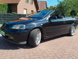 Schwarz Gebraucht 2003 Opel Astra Cabriolet Cabrio | 1.390 € (Fairer Preis)