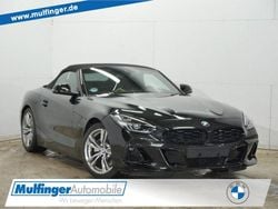 Black sapphire (metallic) Gebraucht 2024 BMW Z4 M M Sport Cabrio | 42.900 € (Fairer Preis)