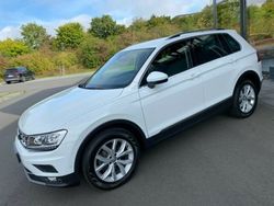 Weiß Gebraucht 2018 VW Tiguan Highline SUV | 26.980 € (Fairer Preis)