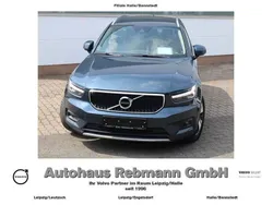 Denim blue / metallic Gebraucht 2021 Volvo XC40 Momentum SUV | 27.890 € (Teuer)