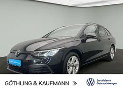 Schwarz Gebraucht 2023 VW Golf VIII Life Kombi | 19.980 € (Guter Preis)