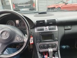 Schwarz Gebraucht 2010 Mercedes CLC220 Kleinwagen | 2.300 € (Fairer Preis)