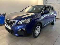 Blau Gebraucht 2018 Peugeot 3008 Active SUV | 11.980 € (Superpreis)