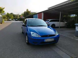 Blau Gebraucht 2004 Ford Focus Limousine | 1.400 € (Guter Preis)