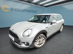 Grau Gebraucht 2018 Mini One Clubman Kombi | 17.399 € (Etwas zu teuer)