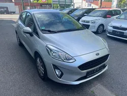Silber Gebraucht 2017 Ford Fiesta Cool & Connect Kleinwagen | 6.999 € (Fairer Preis)