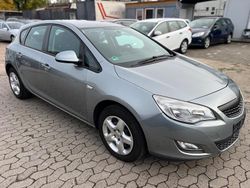 Silber Gebraucht 2011 Opel Astra Kleinwagen | 4.400 € (Fairer Preis)