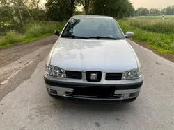 Silber Gebraucht 2001 Seat Ibiza Kleinwagen | 1.250 €