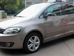 Braun Gebraucht 2012 VW Golf VII Match Limousine | 4.999 € (Guter Preis)