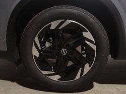 Ceramic grey Neu 2025 Nissan Qashqai 360º SUV | 30.079 € (Guter Preis)