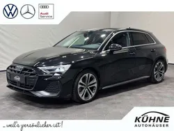 Mythosschwarz metallic Gebraucht 2024 Audi A3 S-Line Limousine | 35.880 € (Teuer)