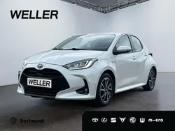 Weiss Gebraucht 2020 Toyota Yaris Hybrid Club Kleinwagen | 16.940 € (Fairer Preis)