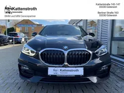 Saphirschwarz (metallic) Gebraucht 2023 BMW 120 Sport Line Kleinwagen | 31.390 € (Etwas zu teuer)
