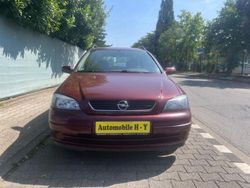 Rot Gebraucht 2003 Opel Astra Basis Kombi | 2.490 €