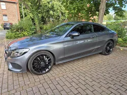 Grau Gebraucht 2018 Mercedes C200 AMG Coupé | 25.300 €