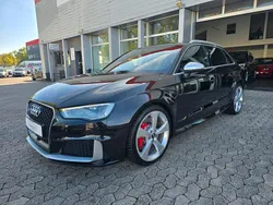 Pantherschwarz kristall Gebraucht 2015 Audi RS3 Sportback Comfort Kleinwagen | 35.890 € (Fairer Preis)