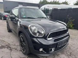 Schwarz Gebraucht 2013 Mini Cooper SD Paceman SUV | 9.490 €