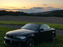 Schwarz Gebraucht 2009 BMW 118 Cabriolet Cabrio | 9.900 € (Fairer Preis)