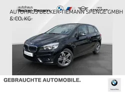 Schwarz Gebraucht 2016 BMW 218 Active Tourer Sport Line Van / Kleinbus | 13.409 € (Fairer Preis)