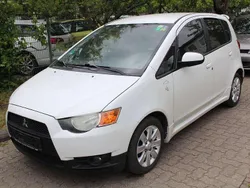 Porcelain white Gebraucht 2010 Mitsubishi Colt Motion Kleinwagen | 1.290 € (Fairer Preis)
