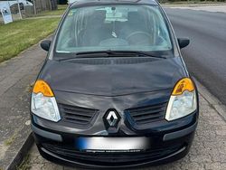 Schwarz Gebraucht 2005 Renault Modus Van / Kleinbus | 700 €