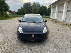 Blau Gebraucht 2011 Fiat Punto Pop Kleinwagen | 3.280 € (Fairer Preis)