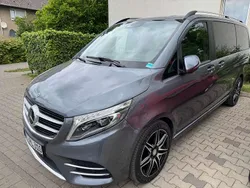 Grau Gebraucht 2017 Mercedes V250 Exclusive Van / Kleinbus | 36.000 €