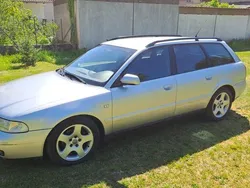 Silber Gebraucht 2001 Audi A4 Kombi | 480 € (Guter Preis)