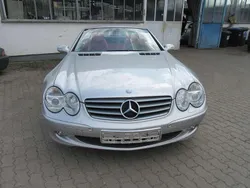Brillantsilber metalliclack Gebraucht 2003 Mercedes SL350 Cabrio | 20.499 € (Etwas zu teuer)