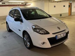 Weiß Gebraucht 2011 Renault Clio GrandTour Kombi | 3.450 € (Etwas zu teuer)