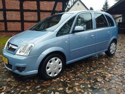 Blau Gebraucht 2009 Opel Meriva Van / Kleinbus | 3.550 € (Teuer)