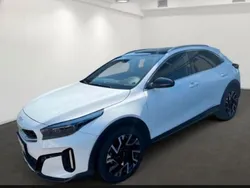 Weiß Gebraucht 2024 Kia XCeed 4 SUV | 28.400 € (Fairer Preis)