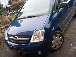 Blau Gebraucht 2005 Opel Meriva Van / Kleinbus | 650 € (Guter Preis)
