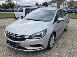 Silber Gebraucht 2018 Opel Astra Edition Kombi | 9.990 € (Fairer Preis)