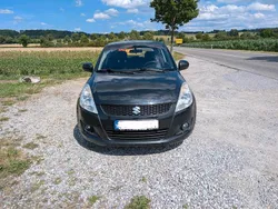 Schwarz Gebraucht 2010 Suzuki Swift Kleinwagen | 6.950 €