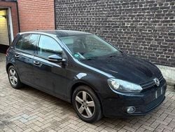 Schwarz Gebraucht 2011 VW Golf VI Edition Kleinwagen | 7.800 € (Teuer)