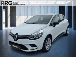Weiß Gebraucht 2019 Renault Clio IV LIMITED Limousine | 10.990 € (Etwas zu teuer)