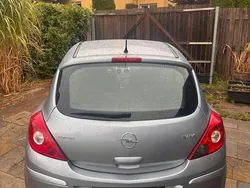 Silber Gebraucht 2009 Opel Corsa Kleinwagen | 1.750 € (Fairer Preis)