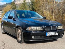 Schwarz Gebraucht 2003 BMW 530 Kombi | 3.800 € (Guter Preis)