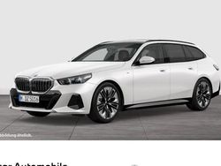 Mineralweiß Gebraucht 2025 BMW 520 Comfort Edition Kombi | 53.490 € (Fairer Preis)
