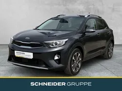 Grau Gebraucht 2018 Kia Stonic Spirit SUV | 13.890 € (Fairer Preis)