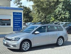 Silber Gebraucht 2018 VW Golf VII Kombi | 19.490 € (Teuer)
