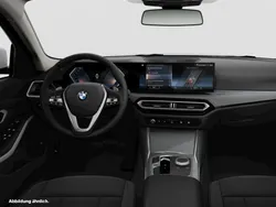Weiß Gebraucht 2024 BMW 318 Kombi | 35.940 € (Fairer Preis)