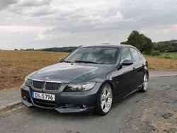 Grau Gebraucht 2005 BMW 330 M Performance Limousine | 9.400 € (Fairer Preis)